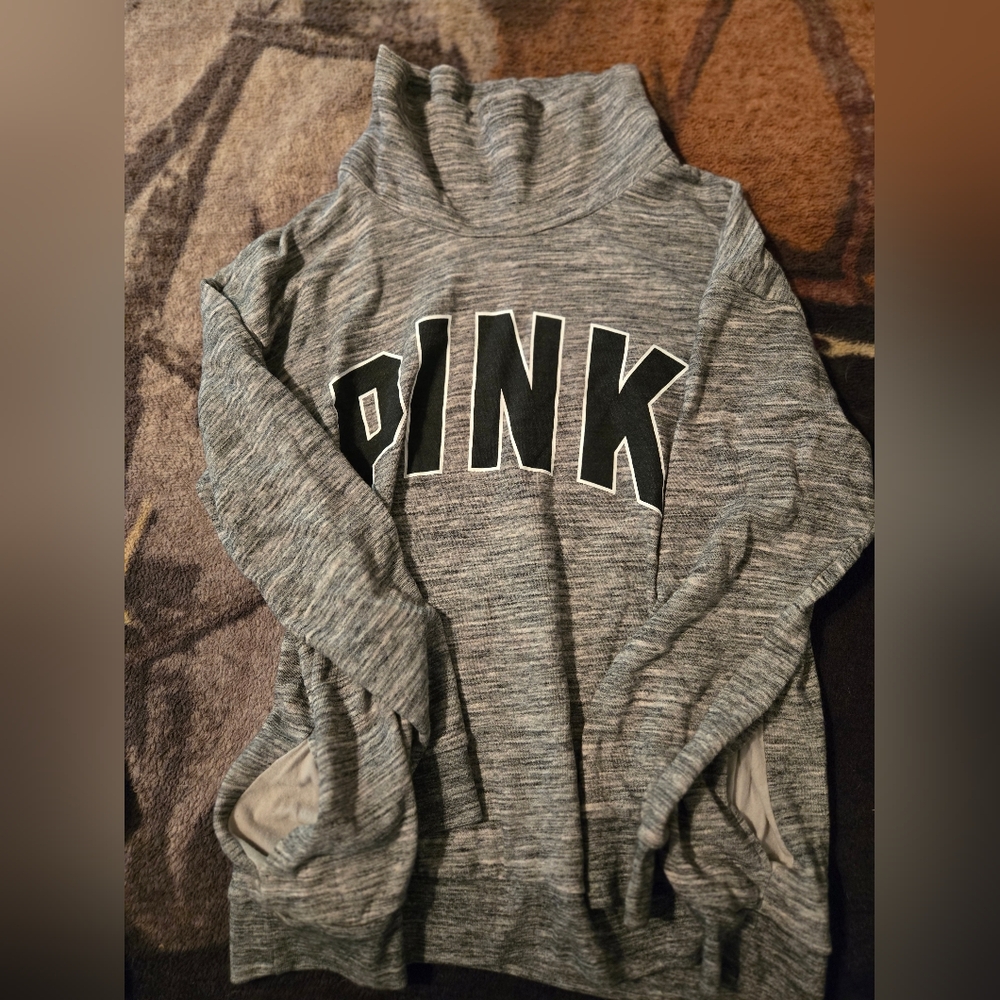 VS PINK sweater